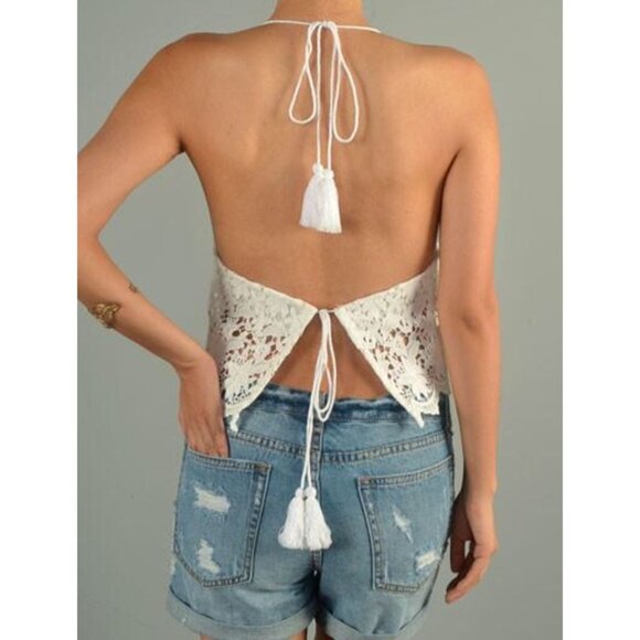 White BOHO Hippie Floral Lace Crop Beach Cruise Festival LARGE Halter Top NWT - Picture 2 of 2